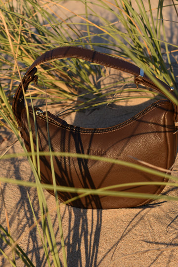 Full Grain Leather vs Other Types: What Brands Don’t Tell You