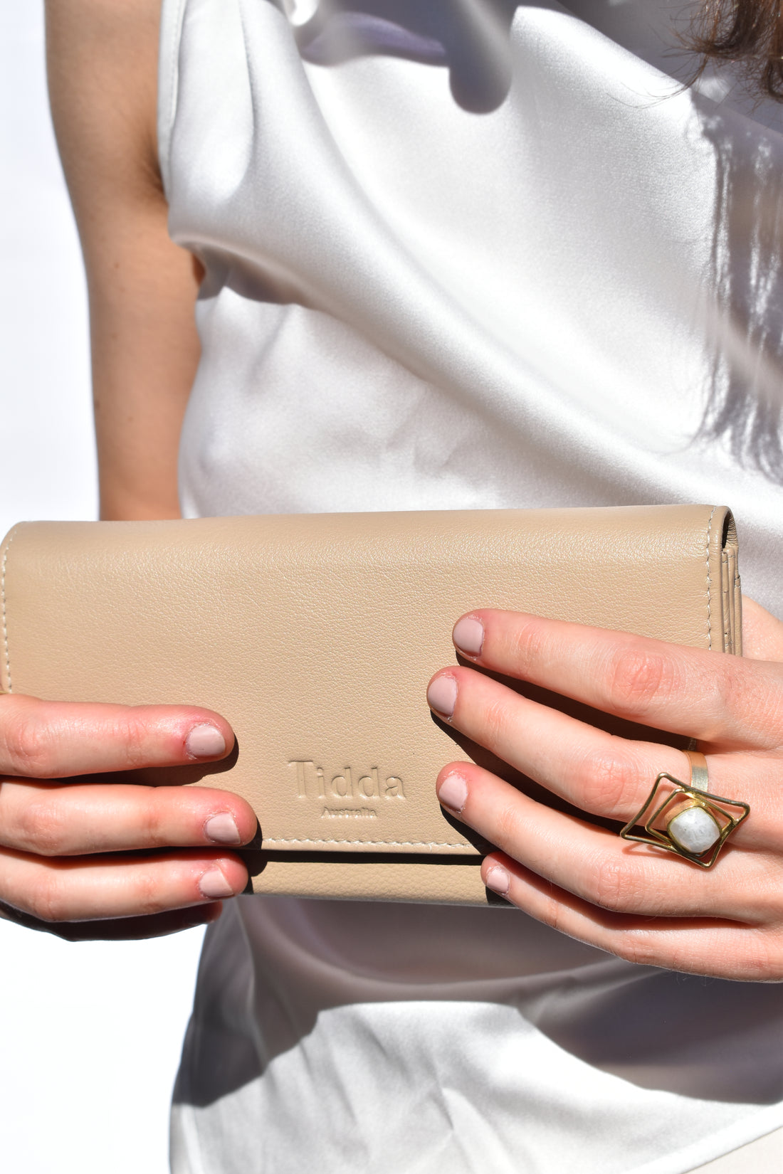 Ningaloo Wallet Sand Full Grain Leather - Tidda